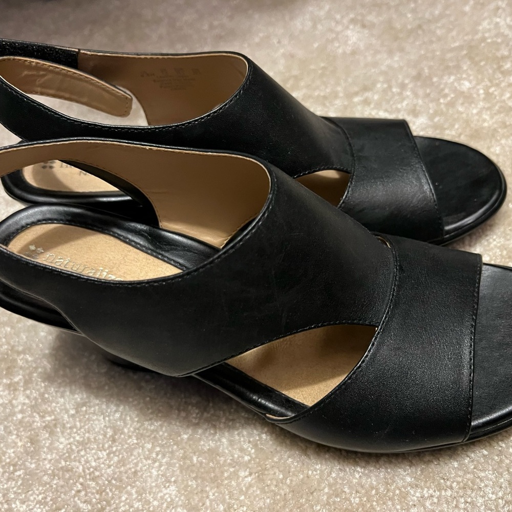 Women’s wedge shoes